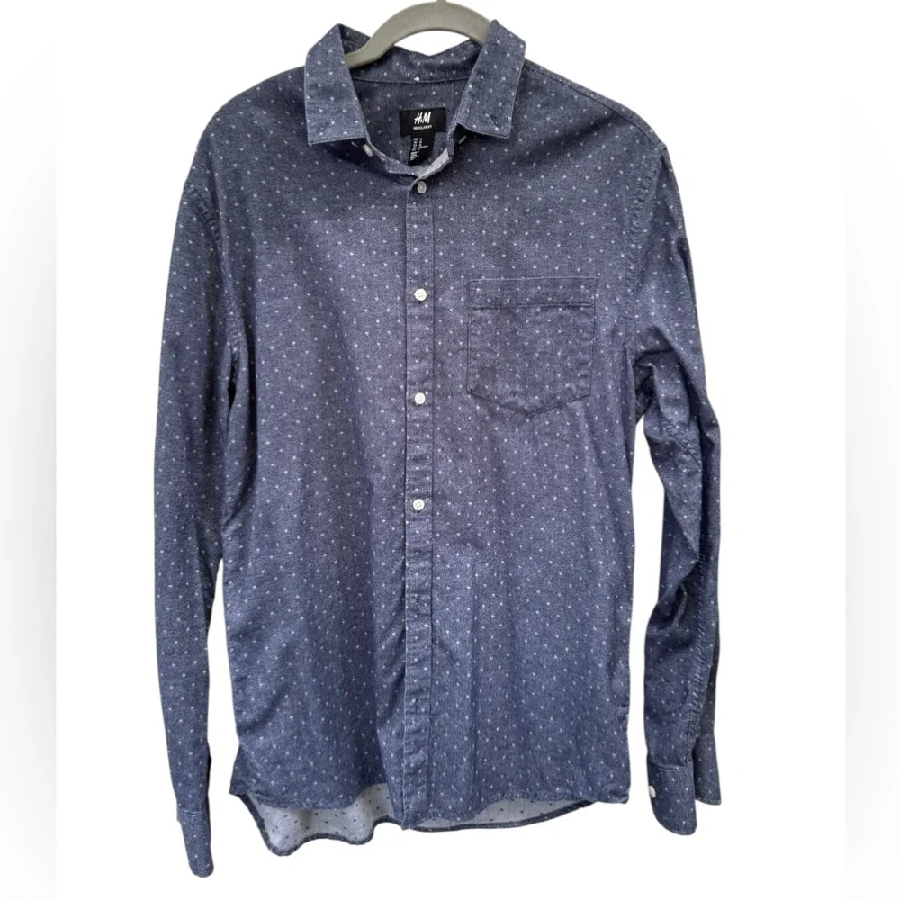 H&M Blue Casual Button Down Shirt with Classic Collar size Medium - Picture 7 of 8